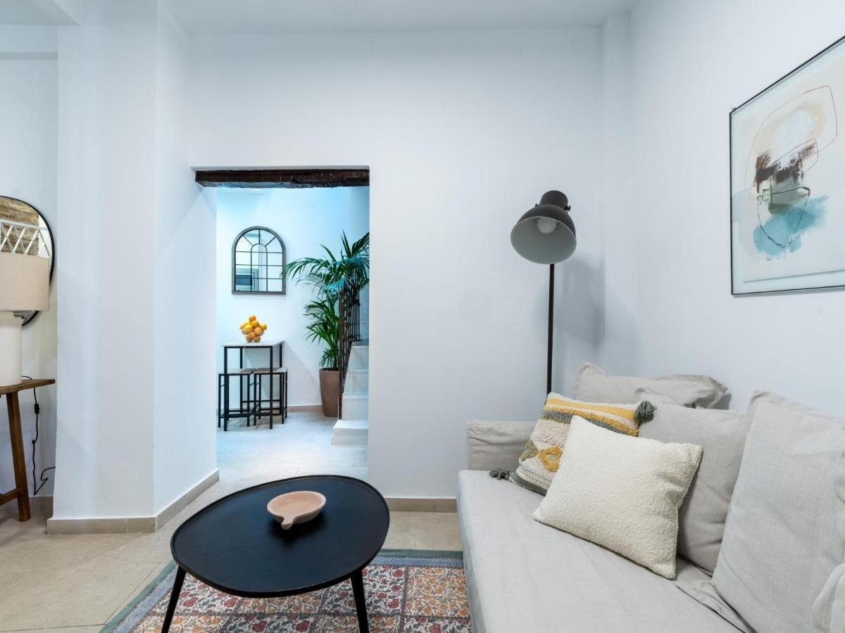 Unique Homes La Juderia Parking & Jacuzzi セビリア エクステリア 写真